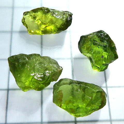 Peridot – China/Afghanistan – Total weight 34.73 cts - Ref. CH-5