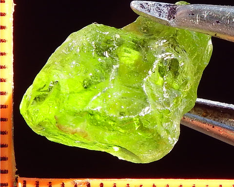 Peridot – China/Afghanistan – 11.52 cts - Ref. PR-50