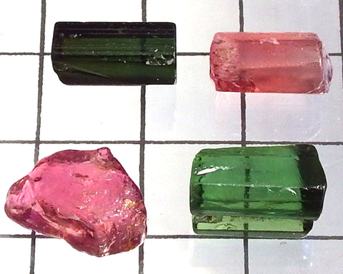 Tourmaline - Total weight 22.57 cts Ref. MZ/33